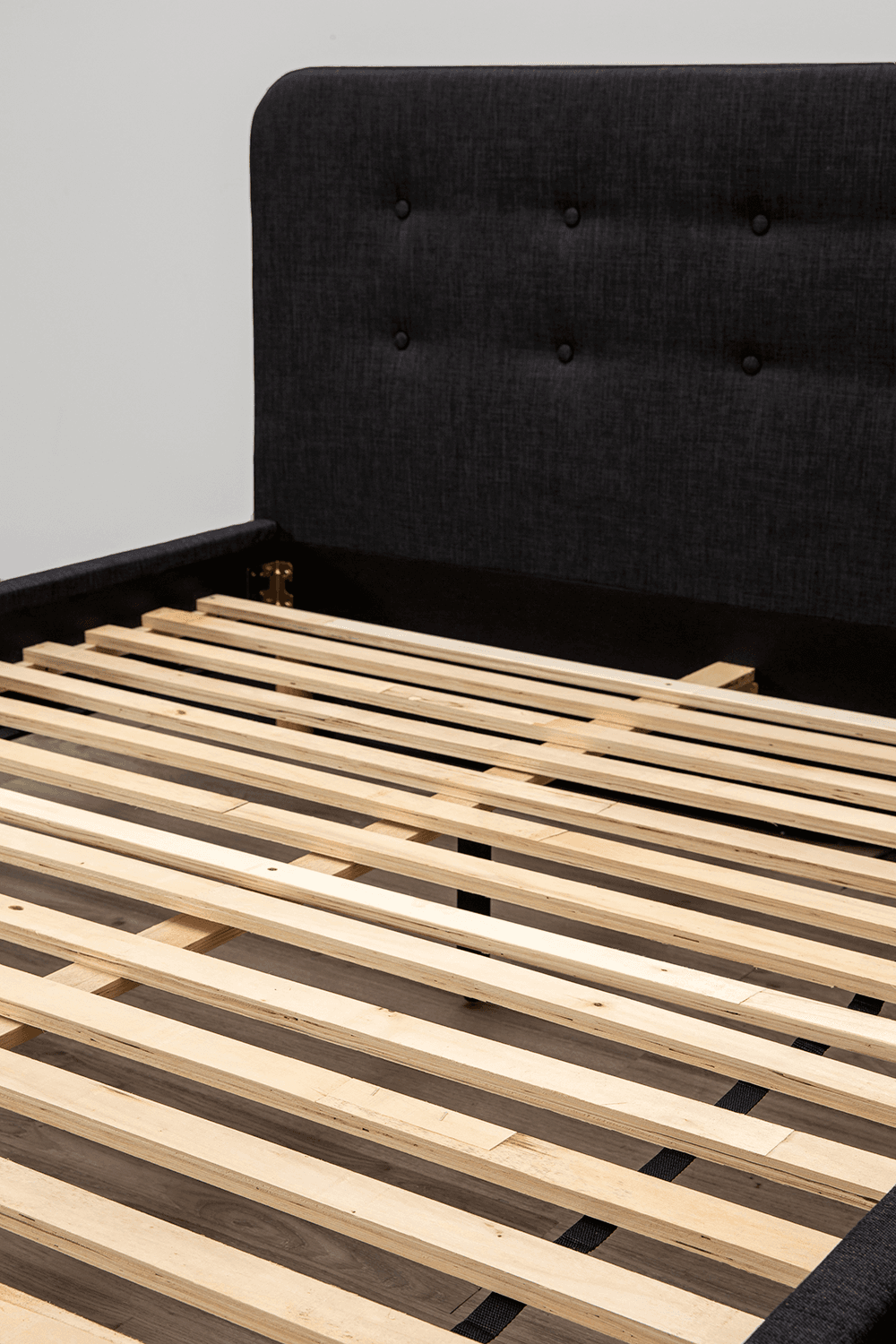 Alex Fabric Queen Bed