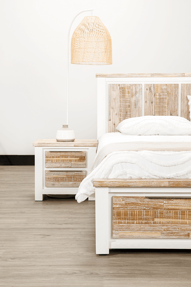 Bermuda Acacia Queen Bed