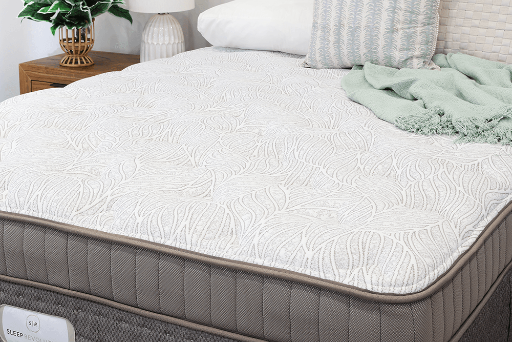 Pinnacle Signature Comfort Queen Mattress