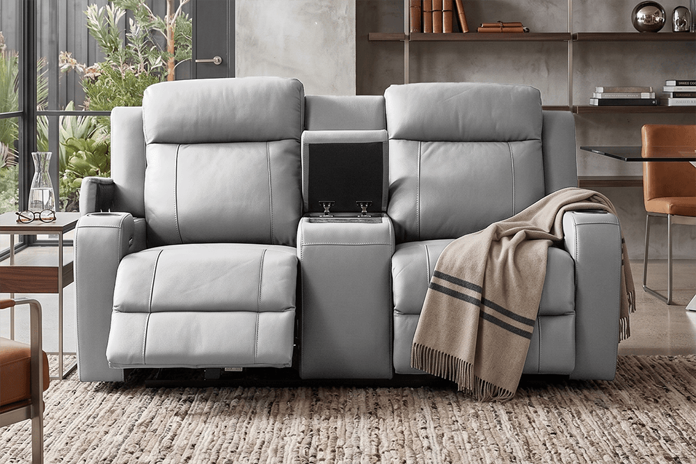 Liverpool Leather 2 Seater Lounge With 2 Built In Power Recliners